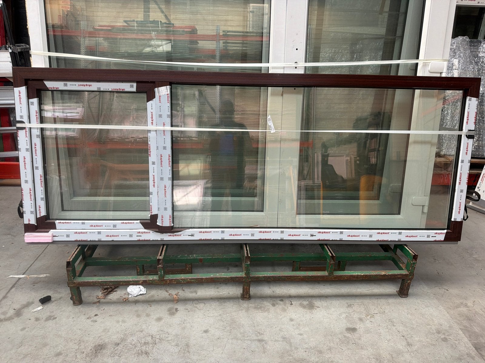Nieuw Gevelraam met Dubbelglas - bruin Kozijn, Ophalen, Gevelraam of Ruit, Info@aluplast.nl, 80 tot 120 cm