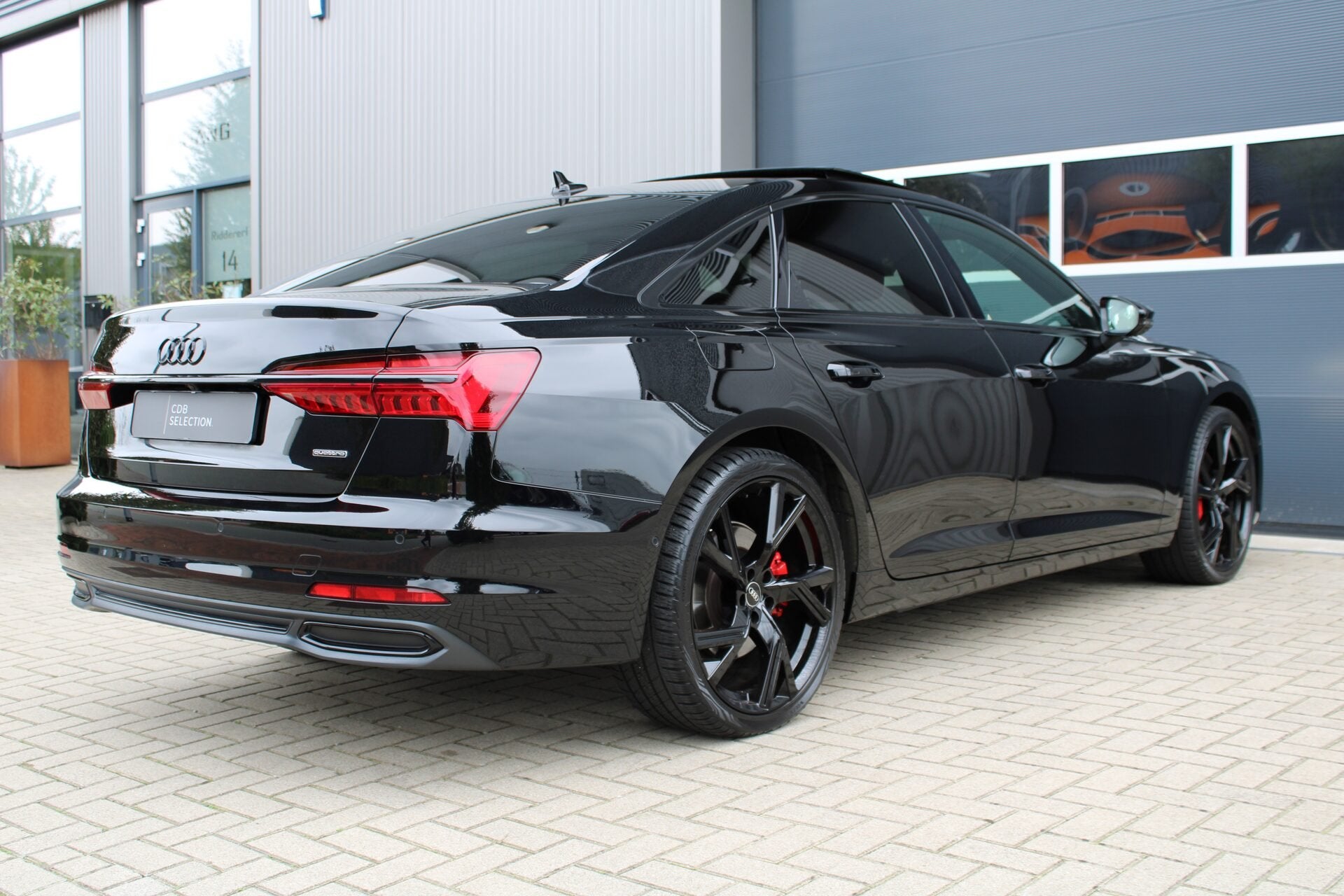 Audi A6 Limousine 50 TFSI e quattro Business edition | Pano, Auto's, Automaat, Gebruikt, Euro 6, 4 cilinders