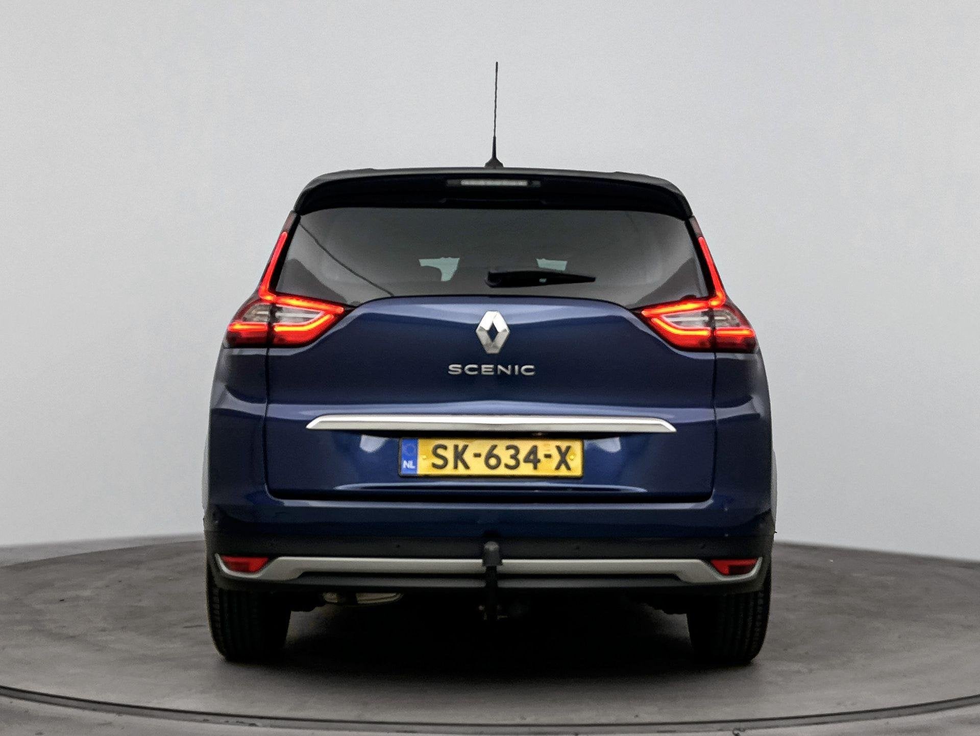 Renault Grand Scénic 1.3 TCe 140Pk Bose Automaat | Navigati, Automatische klimaatregeling, Gebruikt, Euro 6, 4 cilinders
