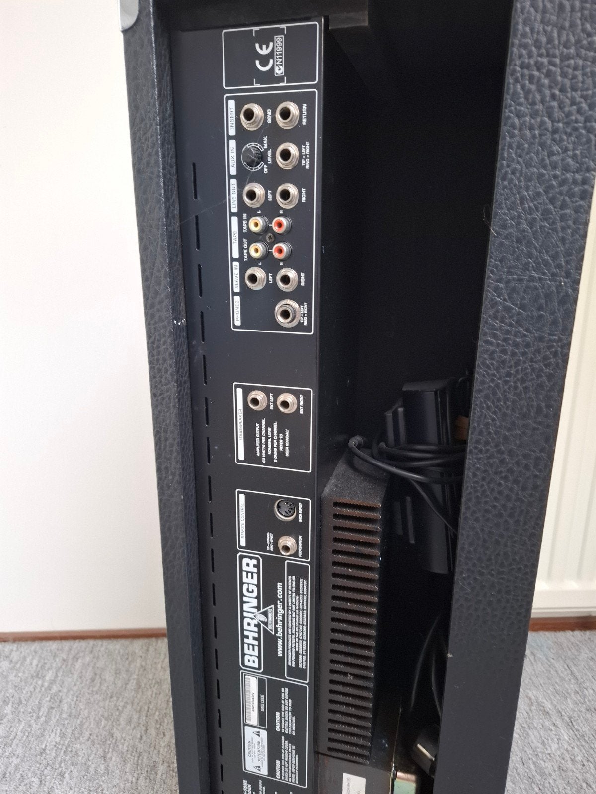 Behringer versterker8, Ophalen, Gebruikt, Minder dan 50 watt