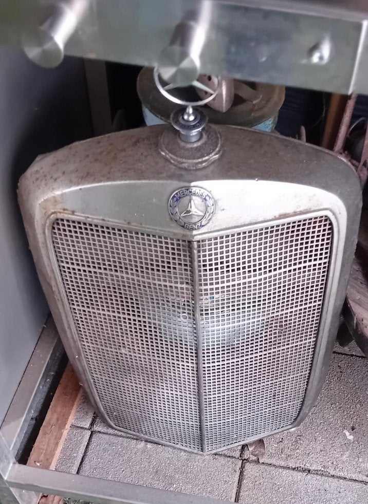 Mercedes-Benz Radiator Grille - Oldtimer Onderdeel, Auto-onderdelen, Gebruikt, Voor, Mercedes-Benz, Ophalen of Verzenden