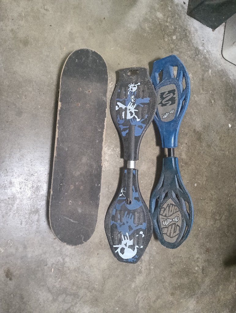 2 waveboards en 1 skateboard, Ophalen, Gebruikt, Waveboard
