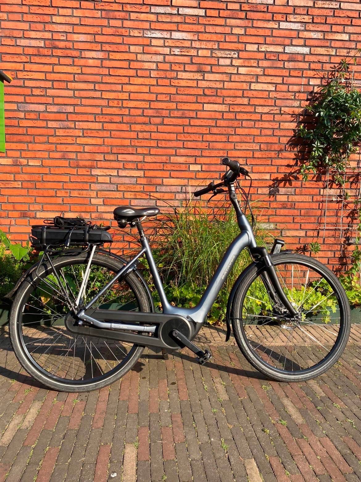 ZGAN Batavus Finez Bosch elektrische fiets | active line |, Fietsen en Brommers, Elektrische fietsen, 51 tot 55 cm, Ophalen, Zo goed als nieuw