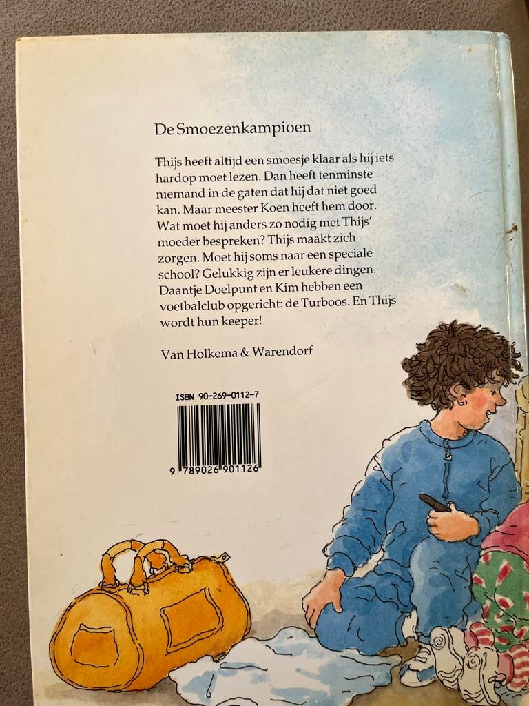 De Smoezenkampioen - Carry Slee (Gesigneerd), Ophalen of Verzenden, Zo goed als nieuw, Fictie algemeen