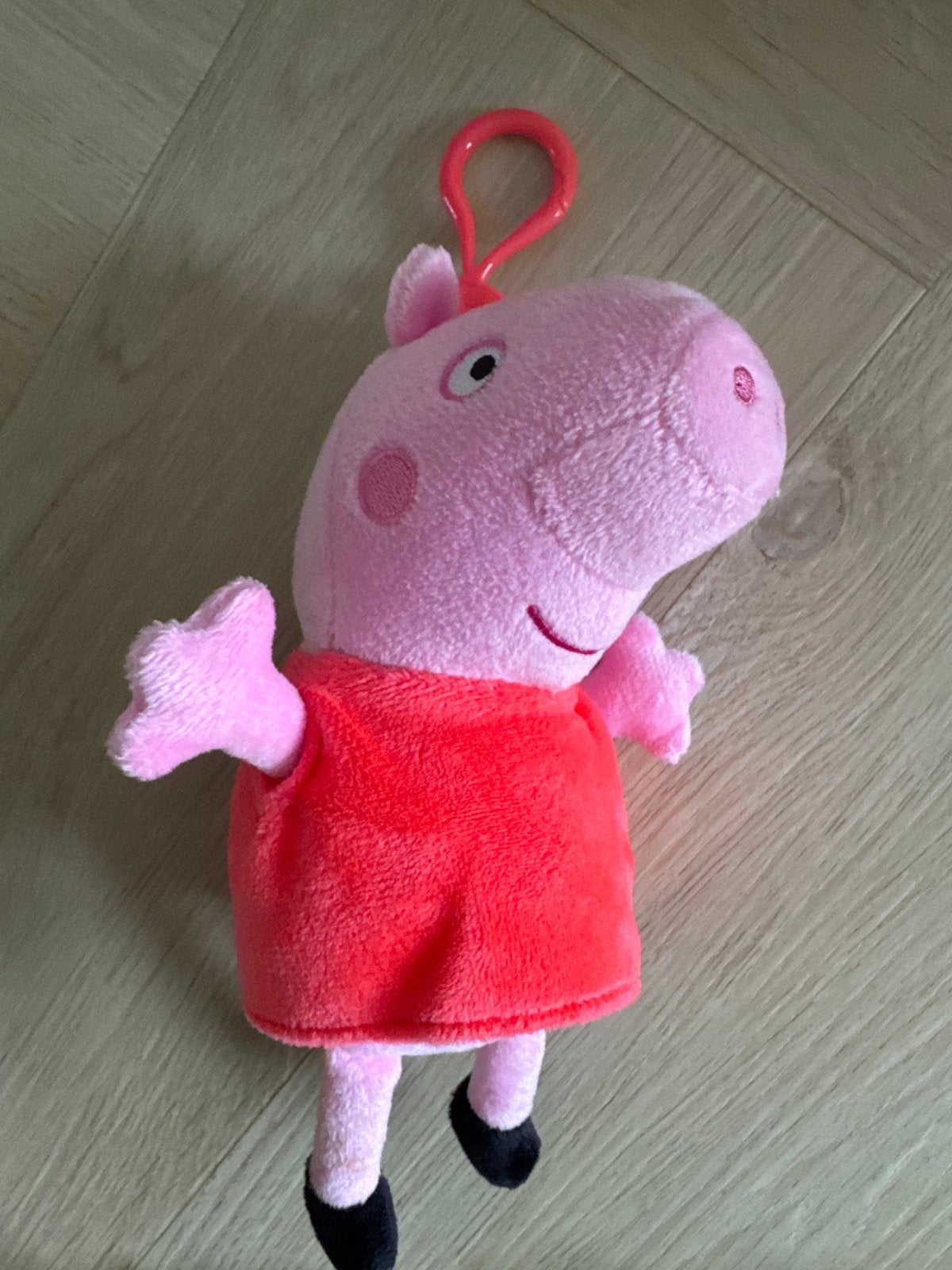 Peppa Pig Sleutelhanger voor aan de tas, Ophalen of Verzenden, Met kleding of accessoire, Roze, Klein (minder dan 20 cm)
