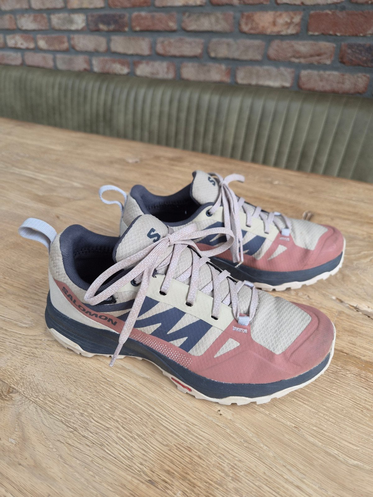 Wandelschoenen Salamon waterdicht maat 37 1/3, Sport en Fitness, Bergsport en Wandelen, Ophalen