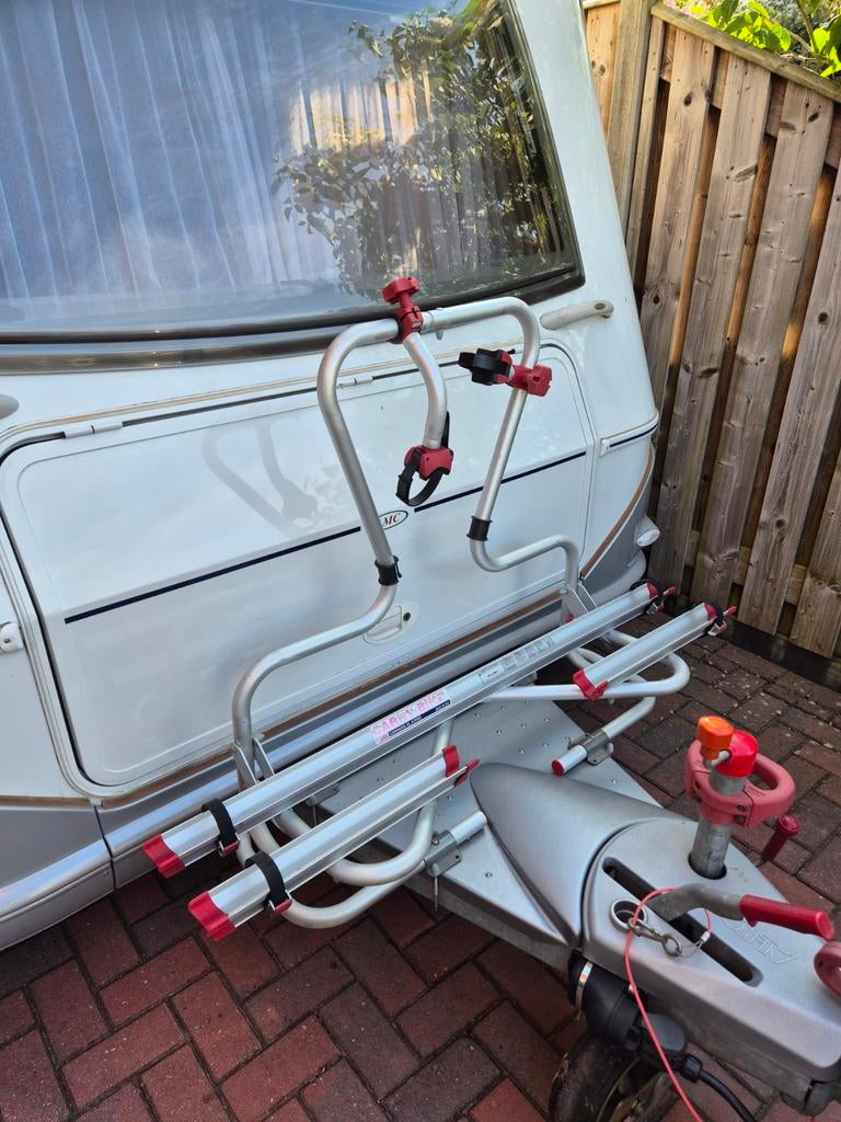 Fietsendrager voor caravan of camper - Zo goed als nieuw, Ophalen of Verzenden, Zo goed als nieuw, 2 fietsen, Trekhaakdrager