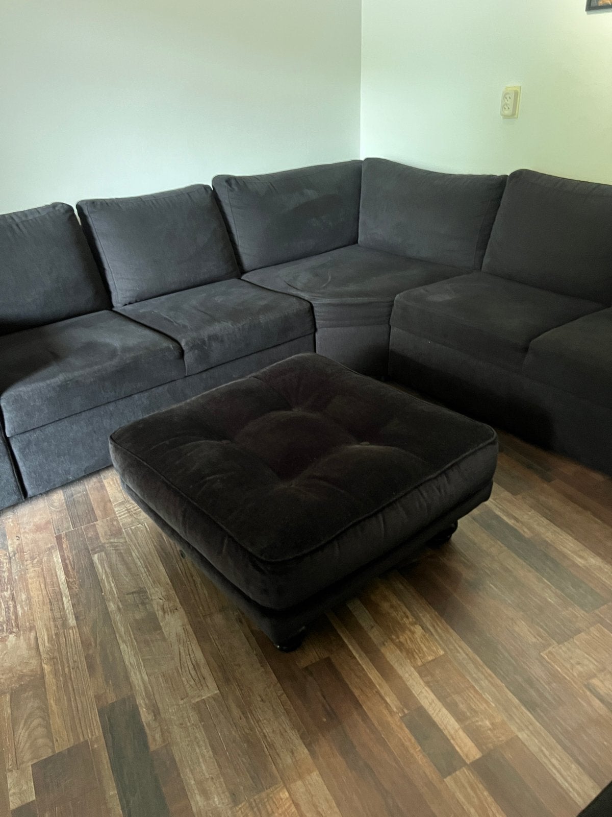 Zwarte stoffen hocker / poef, Huis en Inrichting, Banken | Voetenbanken en Poefen, Ophalen, Zo goed als nieuw, Vierkant, Minder dan 50 cm