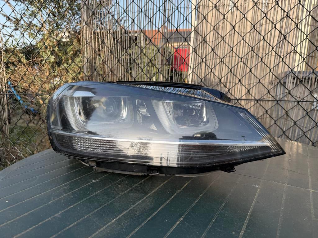 Xenon koplamp Golf 7 (5G1 941 034) met schade, Ophalen of Verzenden, Gebruikt, Volkswagen