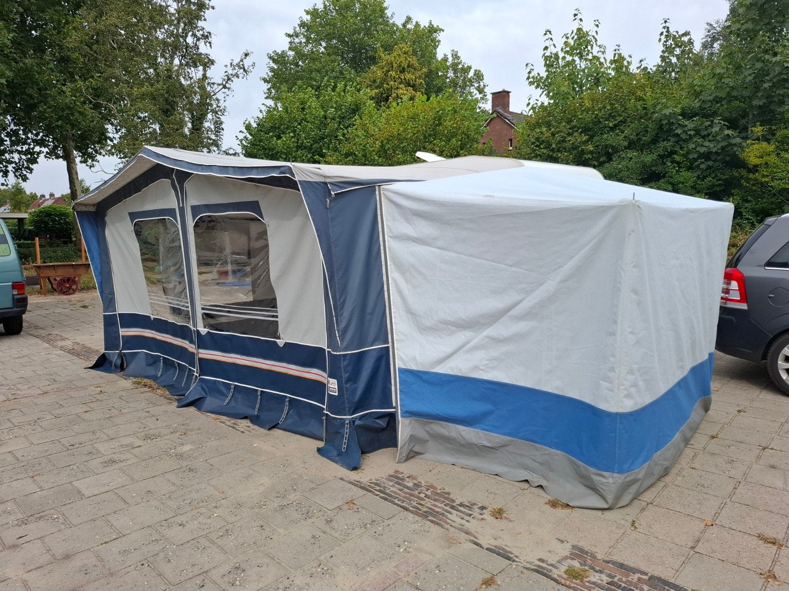 Uitbouw met slaapcabine., Ophalen, Tot en met 2