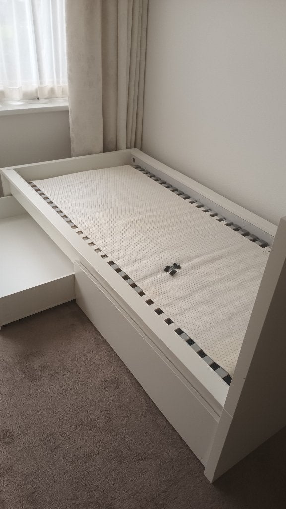 Ikea bed Malm met laden, Ophalen, 90 cm, Eenpersoons, Wit