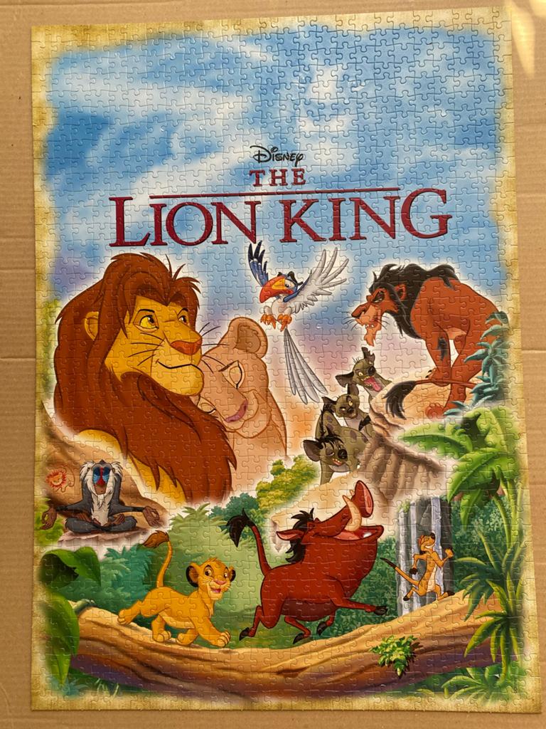 Disney puzzel Lion King 1000 stukjes, Ophalen of Verzenden, 500 t/m 1500 stukjes, Gebruikt, Legpuzzel