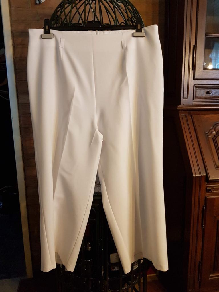 Broek van het merk KIT.  Maat 44., Verzenden, Wit, Maat 42/44 (L), Zo goed als nieuw