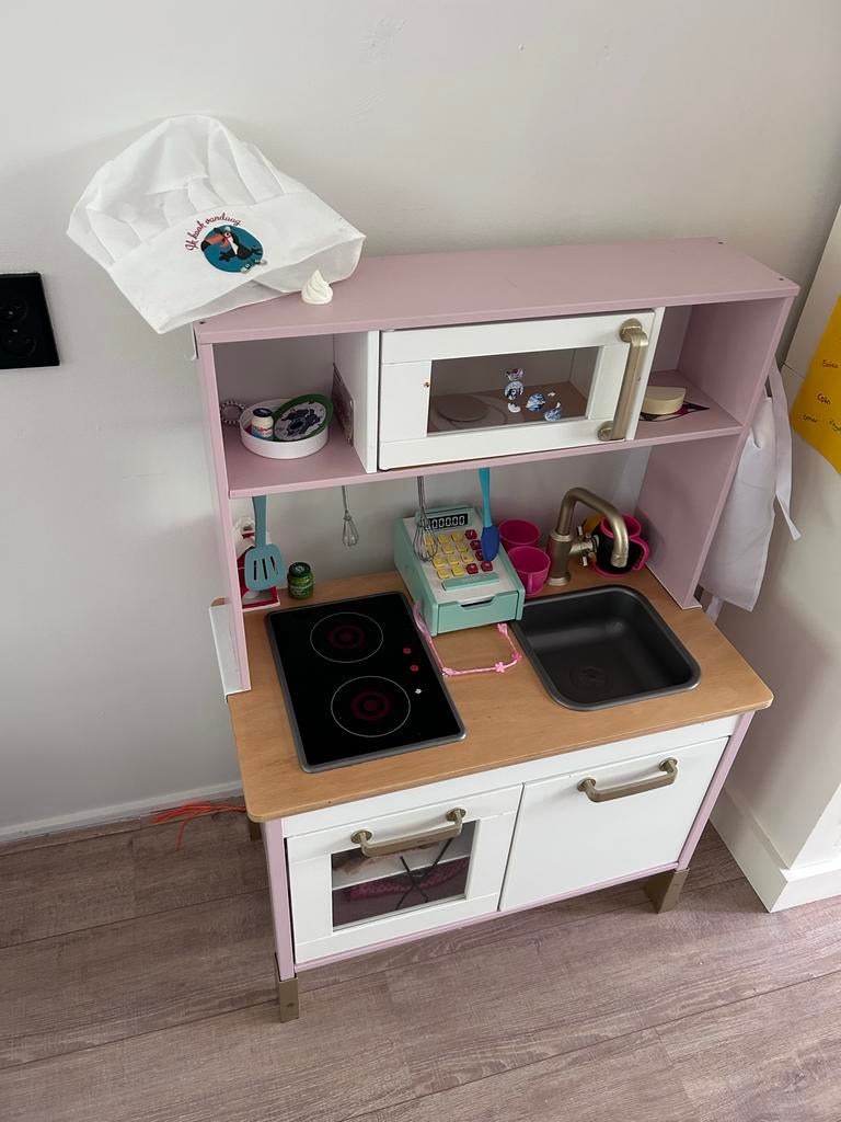 IKEA Duktig keukentje met inhoud, Ophalen, Zo goed als nieuw