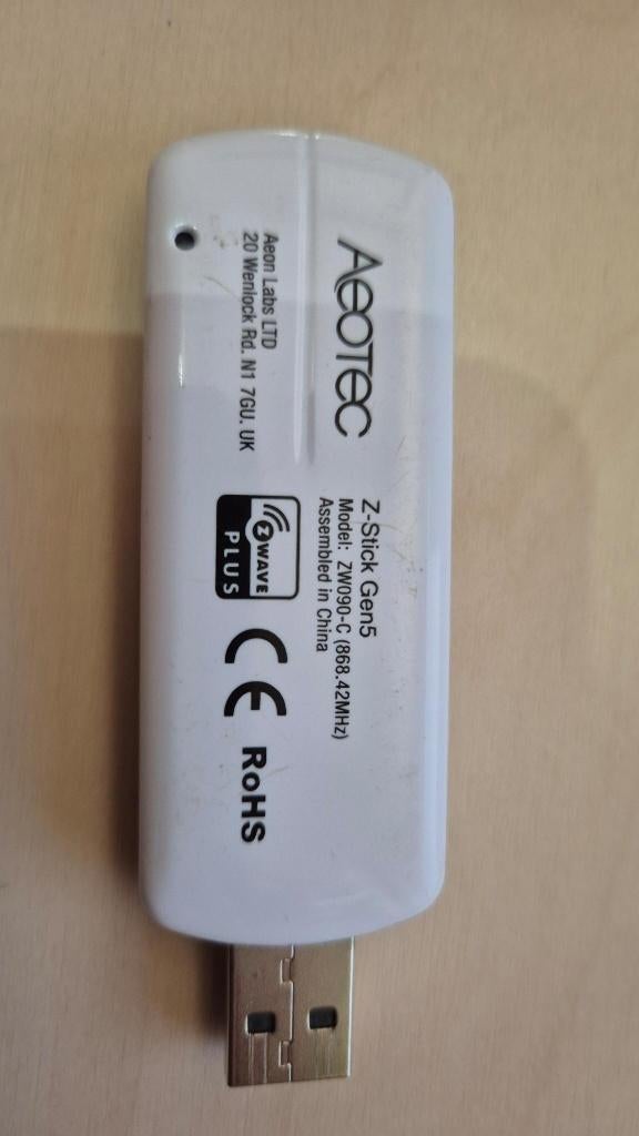 Aeotec Z-stick gen5, Ophalen of Verzenden, Gebruikt
