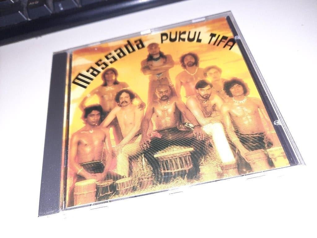 CD Massada  – Pukul Tifa, Ophalen, Zo goed als nieuw