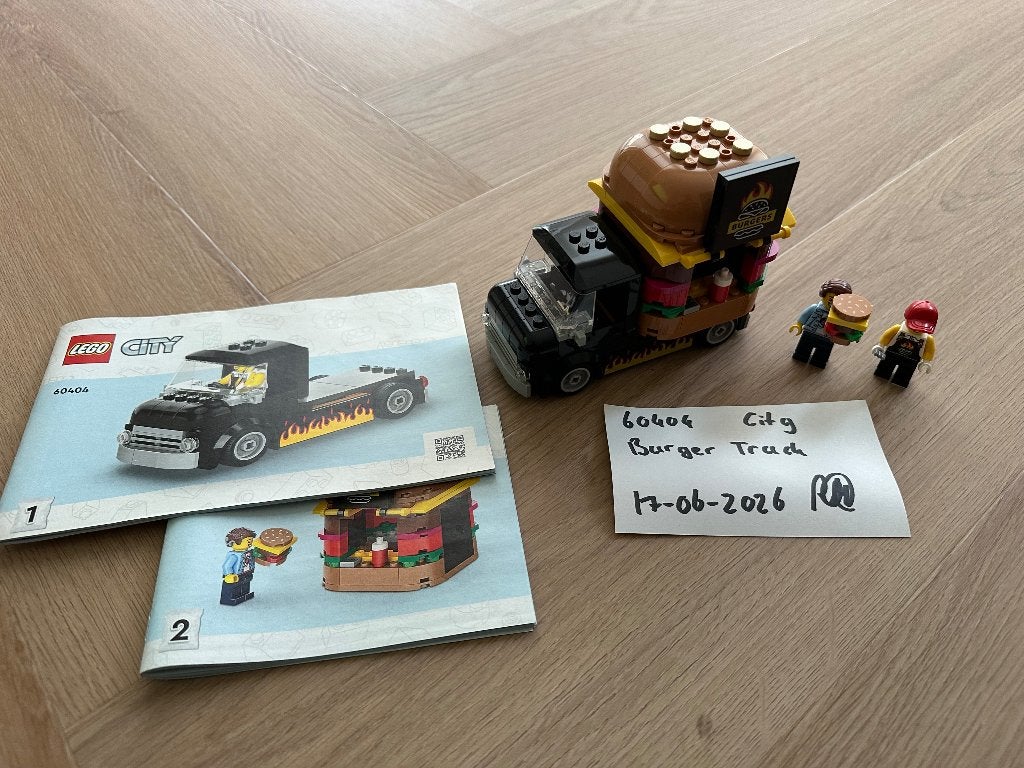 Lego City 60404 Burger Truck met minifiguren en instructies, City, Lego, Ophalen of Verzenden, Zo goed als nieuw