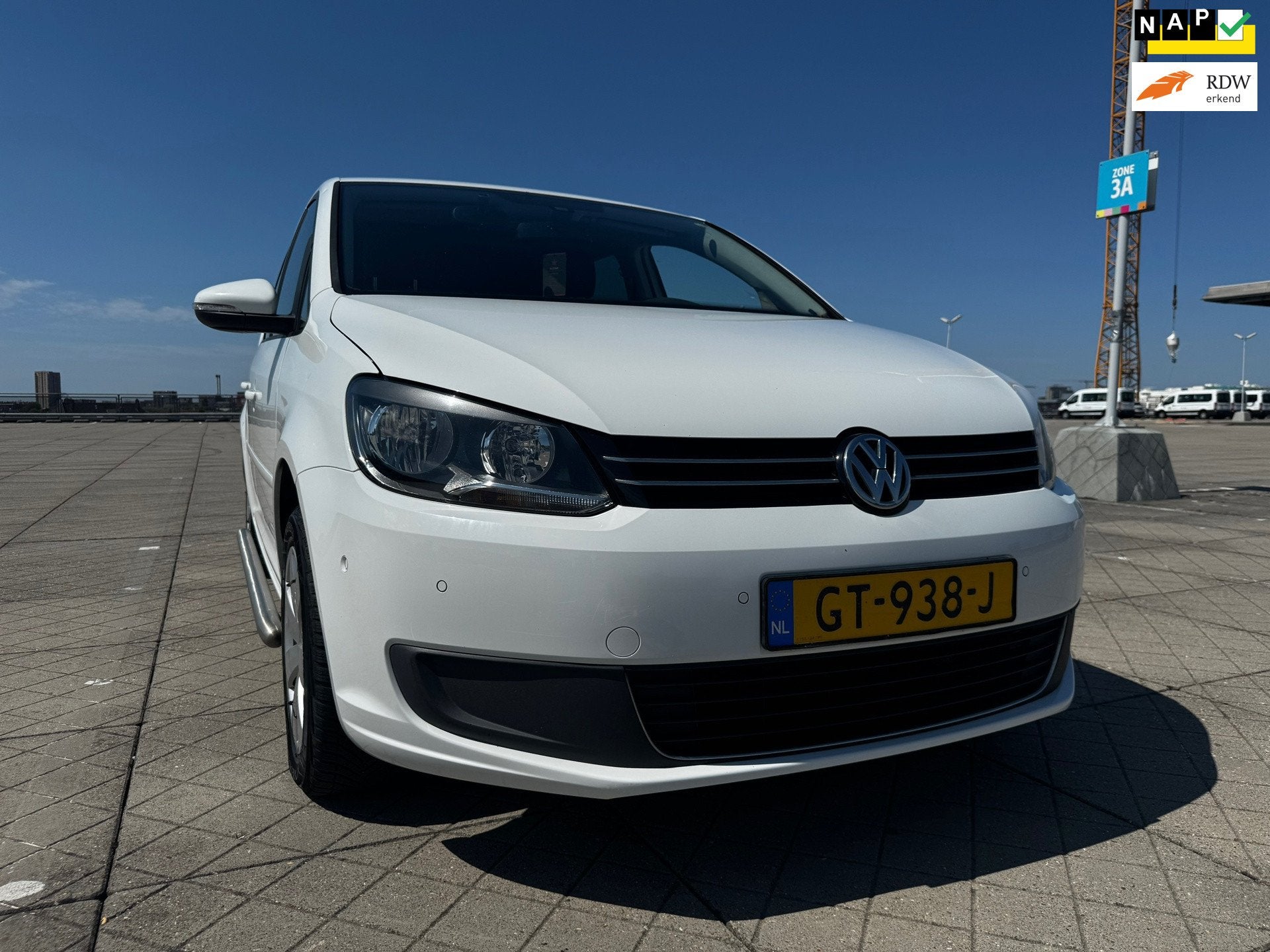 Volkswagen Touran 2.0 TDI Comfortline BMT DIERENVERVOER NAP, Auto's, Euro 5, Stof, Zwart, 4 cilinders