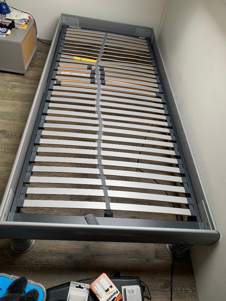 bed 1 persoons 210cm lang, Ophalen, Gebruikt, 90 cm, Eenpersoons