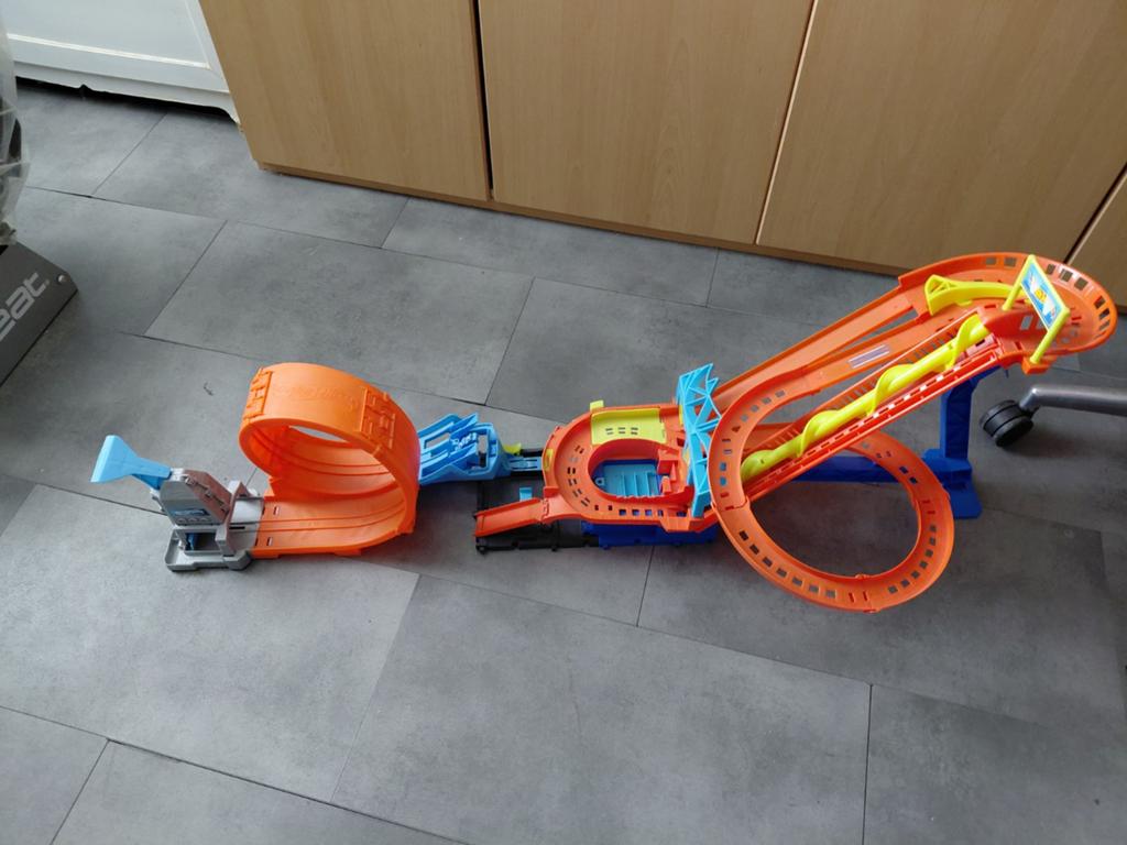 Hot Wheels Racebaan met Looping - Actie en Plezier!, Ophalen, Hot Wheels, Racebaan, Gebruikt