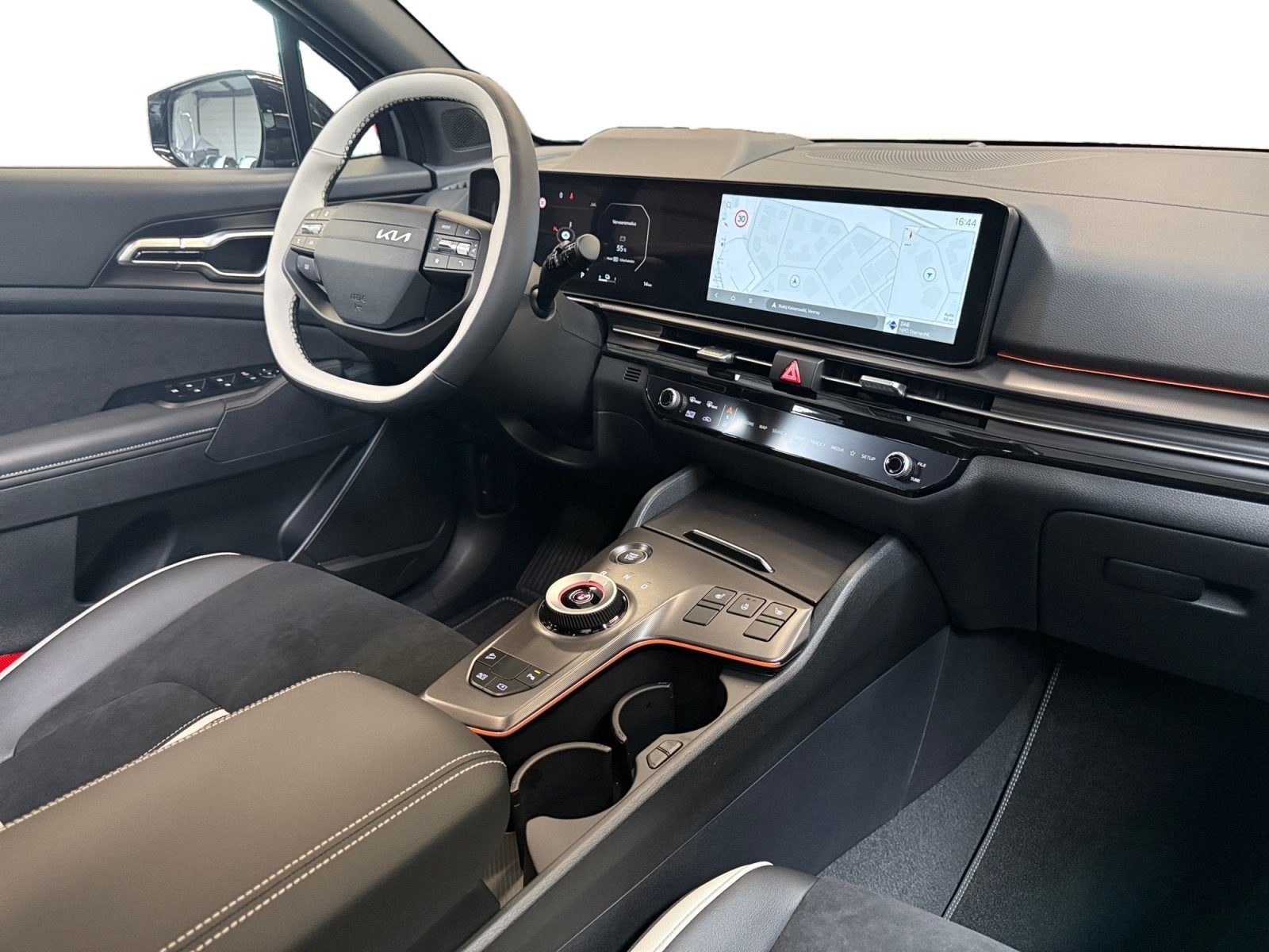 Kia Sportage 1.6 T-GDi Plug-in Hybrid GT-Line (bj 2026), Auto's, Automaat, 288 pk, Adaptive Cruise Control, Bedrijf