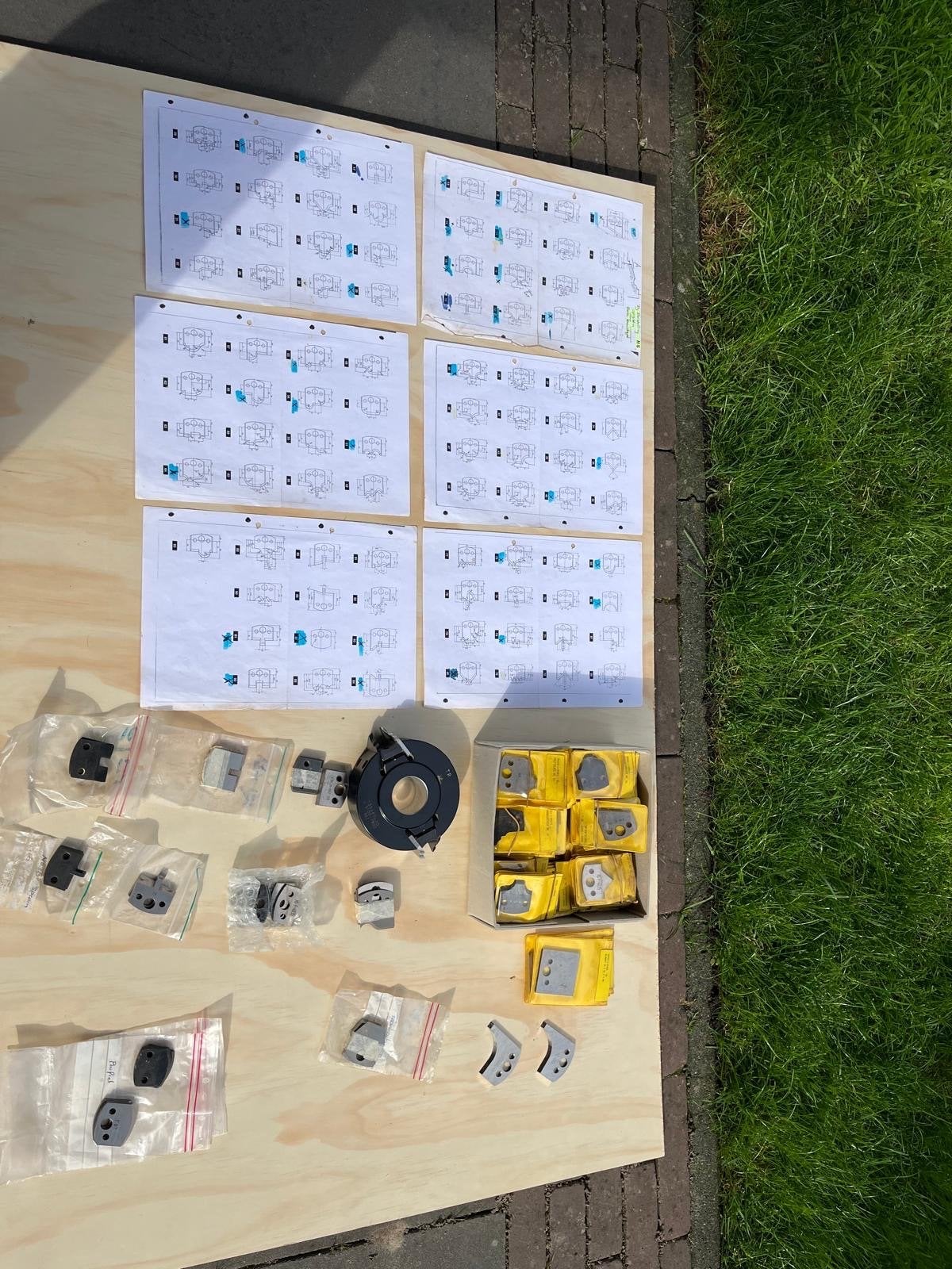 CMT Profiel frees met 37 beitels en begrenzers, Doe-het-zelf en Verbouw, Ophalen, Zo goed als nieuw, Overige soorten
