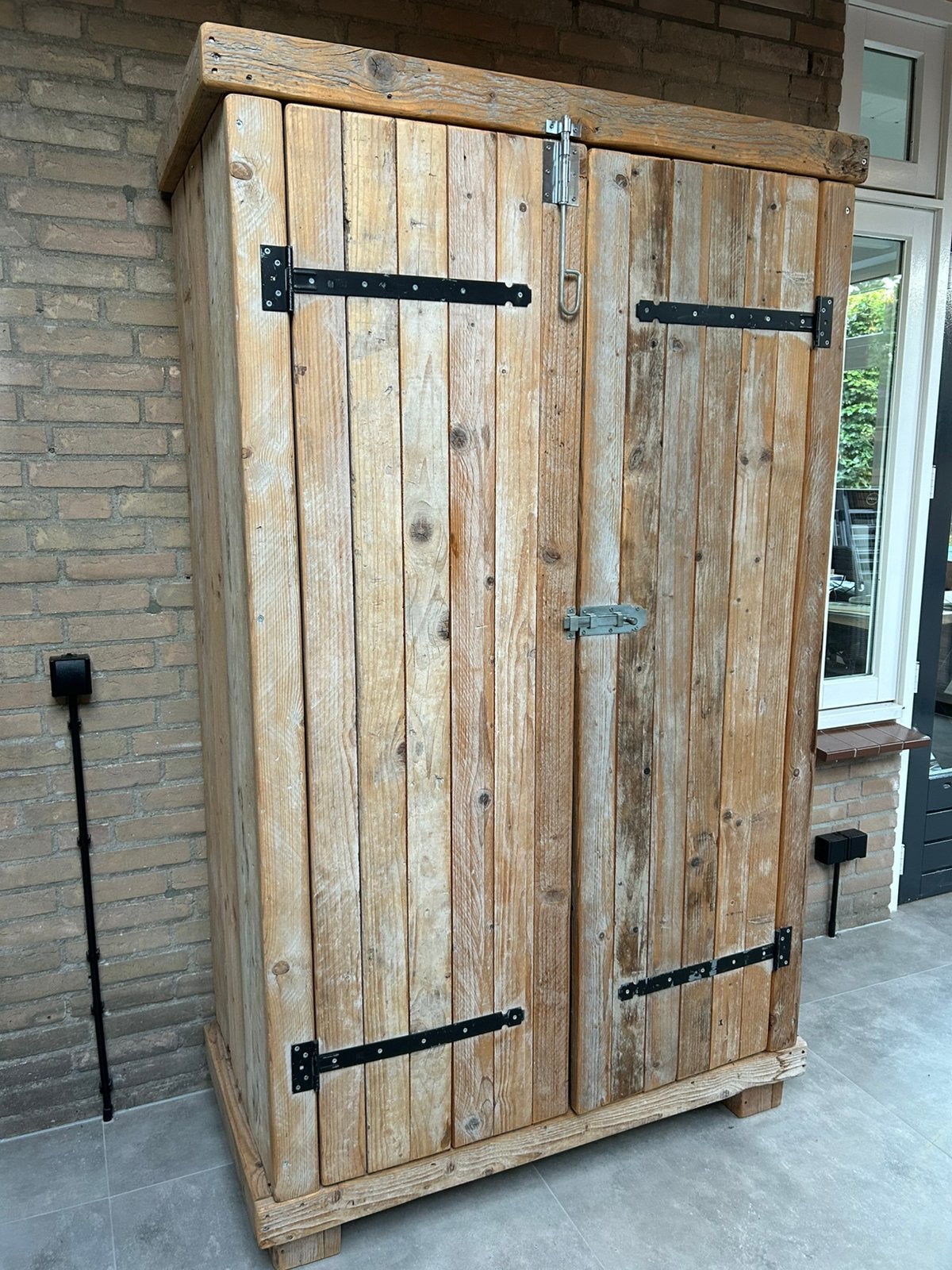 Steigerhouten kast, Tuin en Terras, Bergingen en Tuinkasten, Ophalen, Zo goed als nieuw, Hout, Overige typen