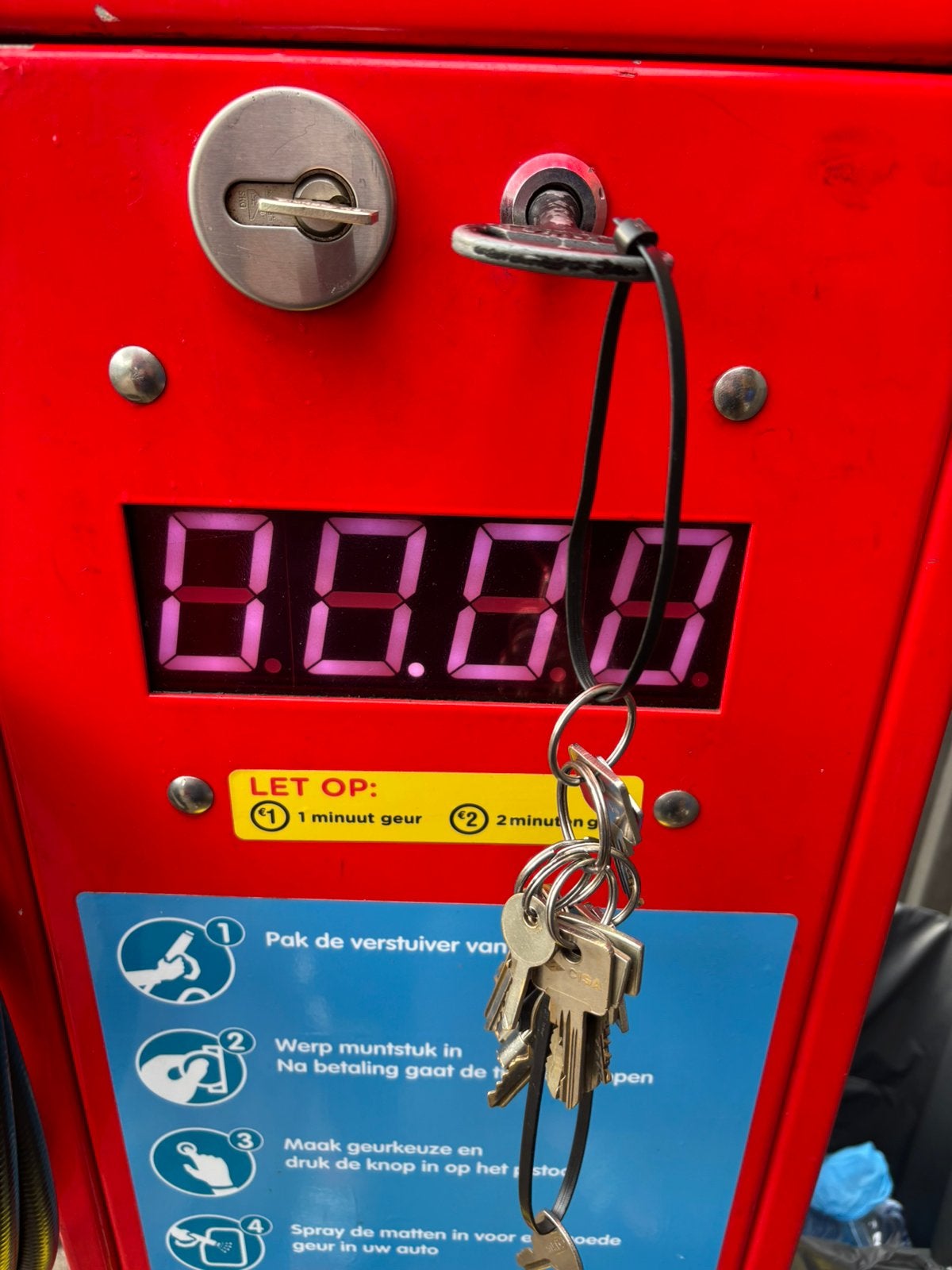 Parfumautomaat. Wasstraat/ carwash/ wasboxen/ selfwash, Ophalen, Zo goed als nieuw