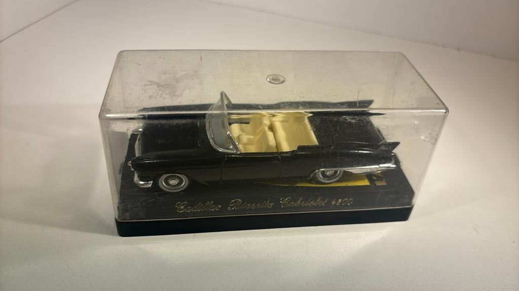 Cadillac biarrile  cabriolet solido 1.43, Auto, Solido, Ophalen of Verzenden, A