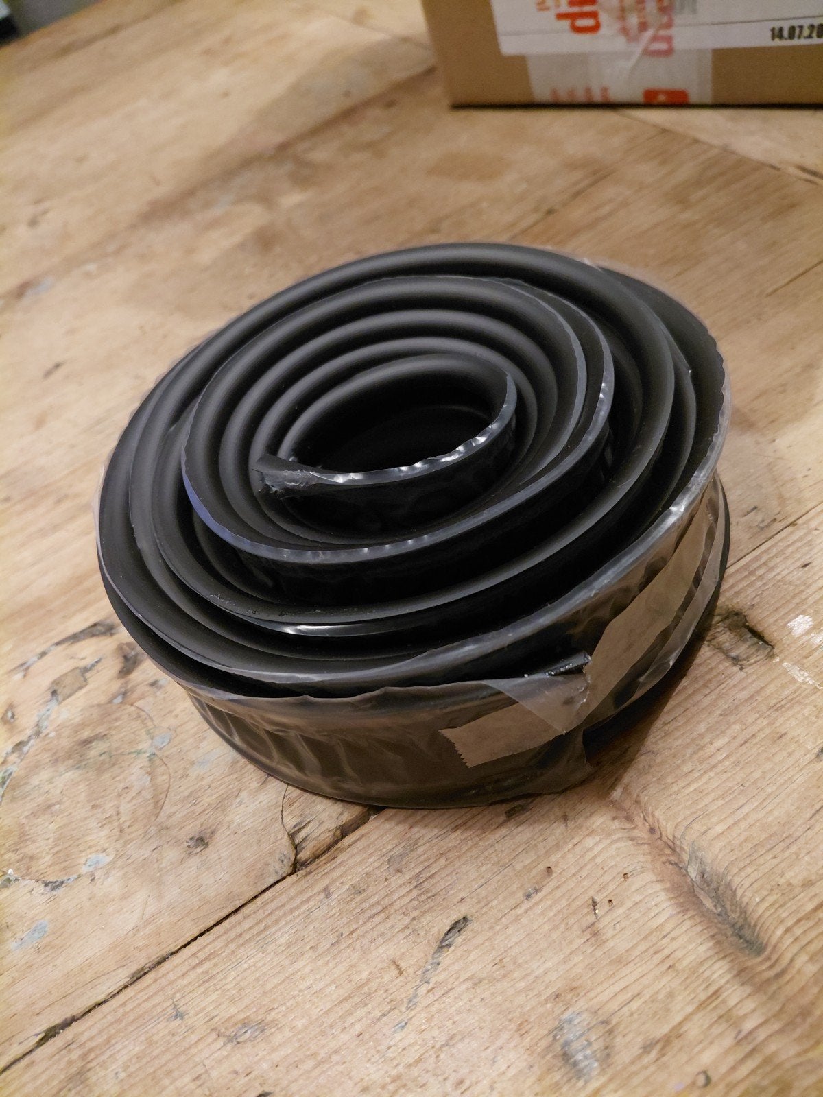 Onderlegrubber zwart met butyl totaal 3 meter & 44mm breed, Ophalen of Verzenden, Nieuw