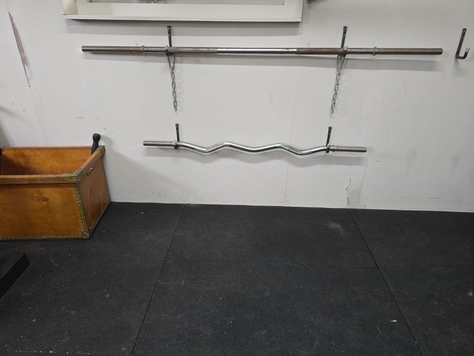 Gewichten + stang 2x + dumbbell set, Ophalen, Metaal, Wandkapstok, Minder dan 100 cm
