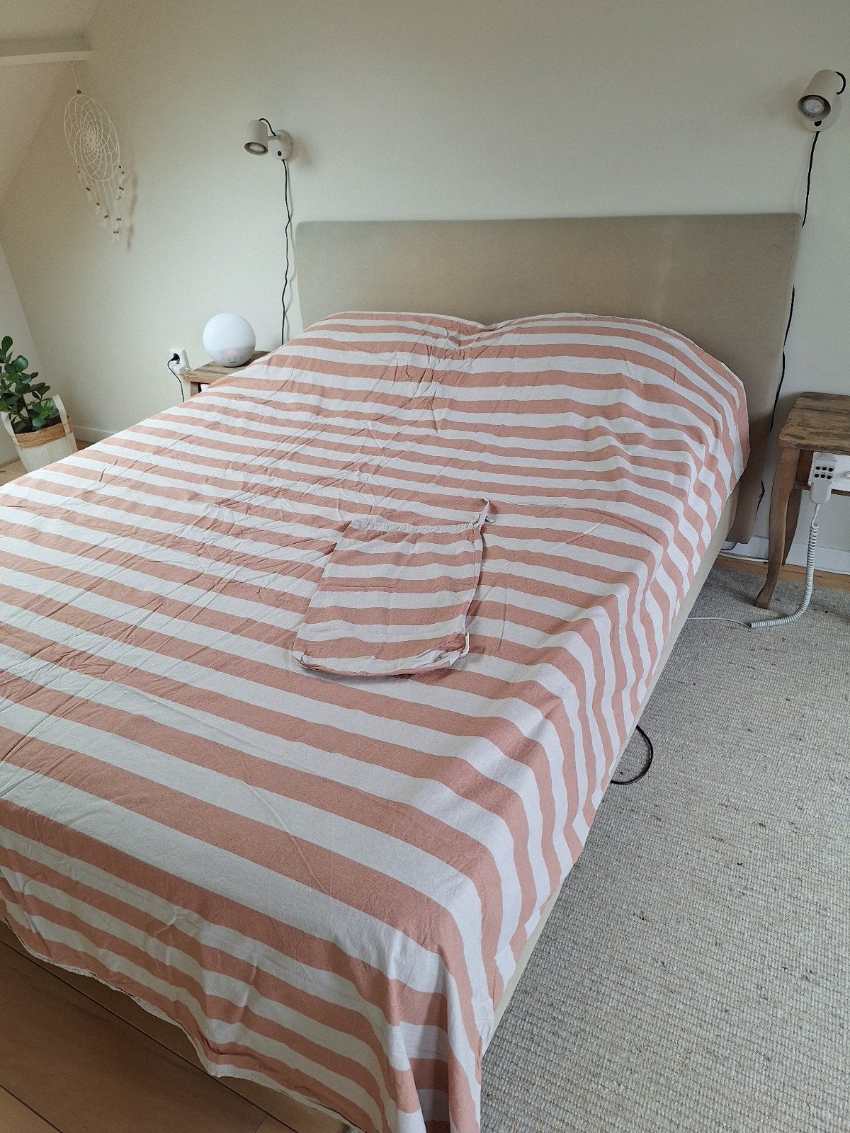 Vt wonen dekbedovertrek Bold Stripe pastel 240x200/220 cm, Ophalen of Verzenden, Nieuw, Tweepersoons, Dekbedovertrek