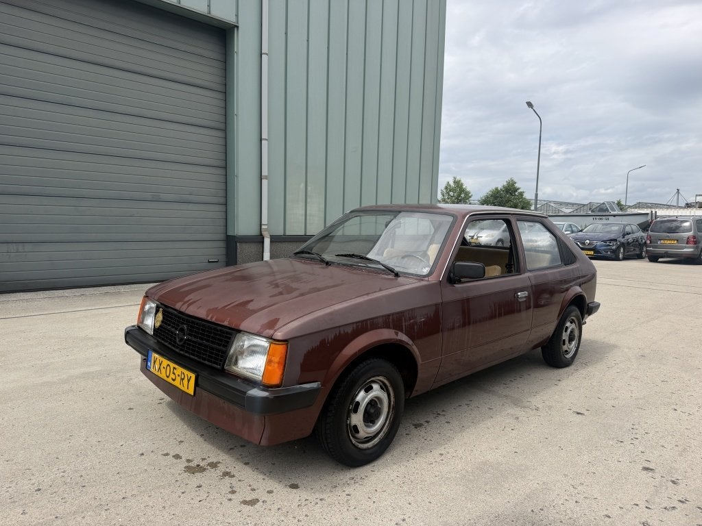 Opel Kadett 1.3S Special AUTOMAAT 1984 belastingvrij, Auto's, Oldtimers, Automaat, Beige, Origineel Nederlands, Bedrijf