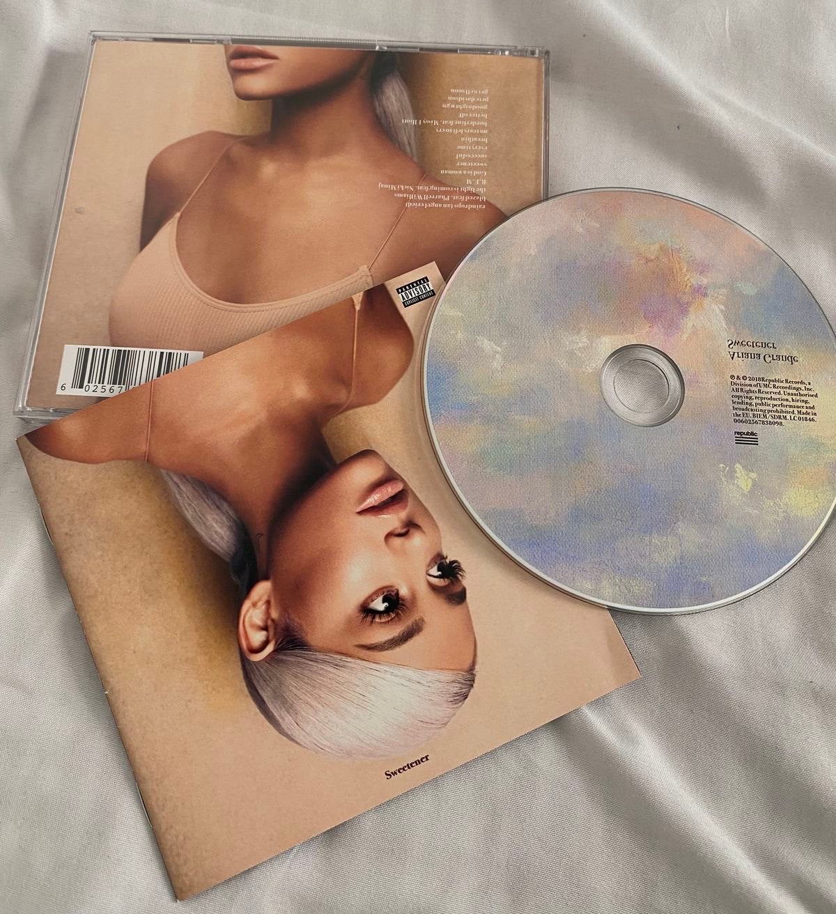 ariana grande sweetener cd, Ophalen of Verzenden, Zo goed als nieuw