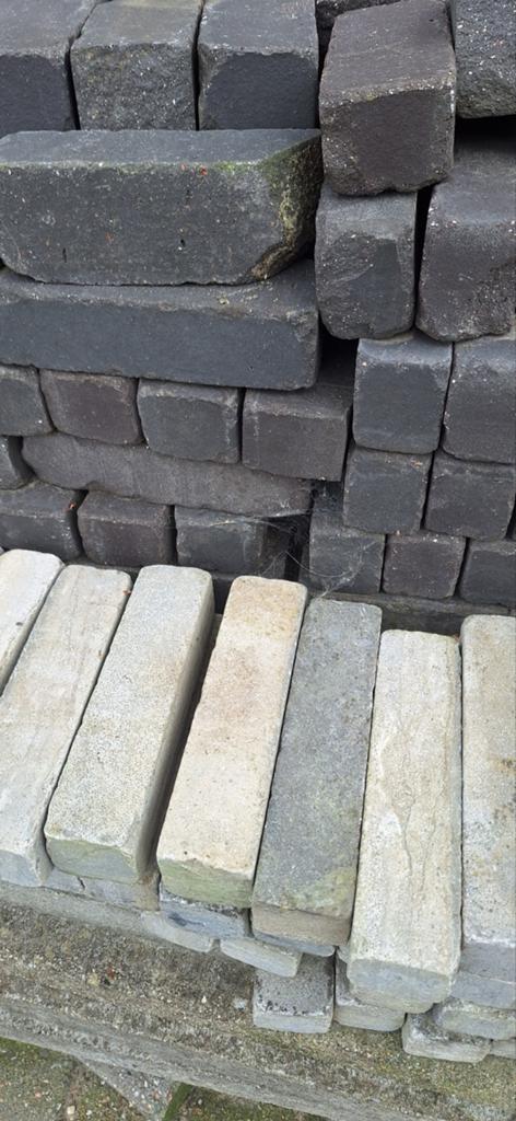 Betonklinkers waalformaat antraciet, Tuin en Terras, Ophalen, Gebruikt, Klinkers, 5 tot 10 m²