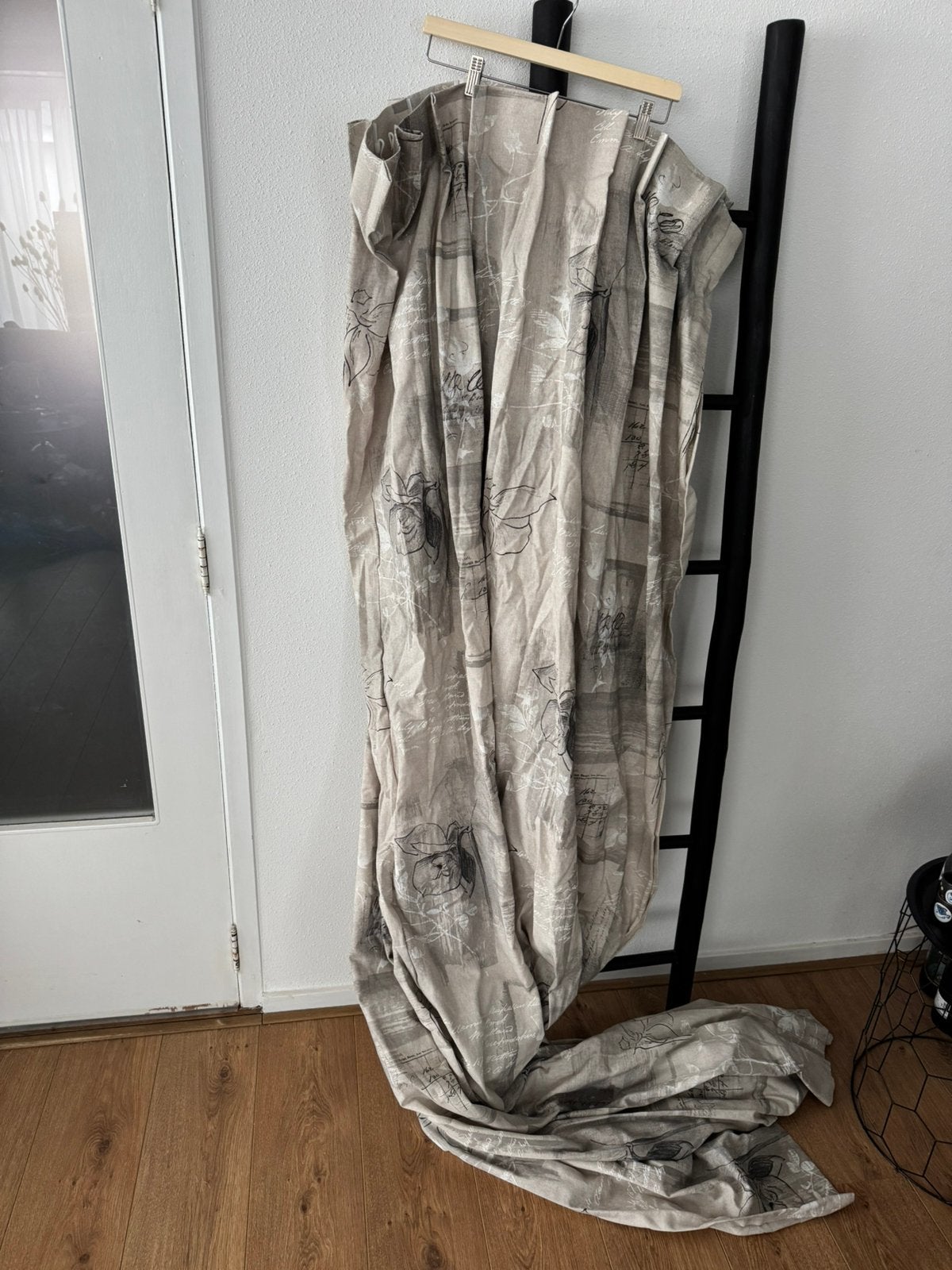 Prachtige set van twee gordijnen 252 x 136 (per gordijn), Ophalen of Verzenden