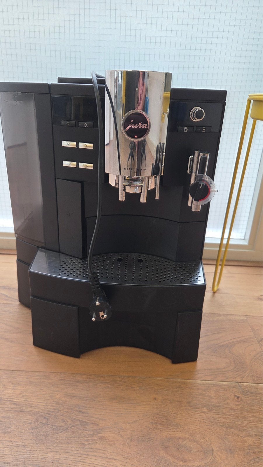Jura Impressa Xs9 - reparatie error 3 nodig, Ophalen, Gebruikt, 10 kopjes of meer, Koffiemachine