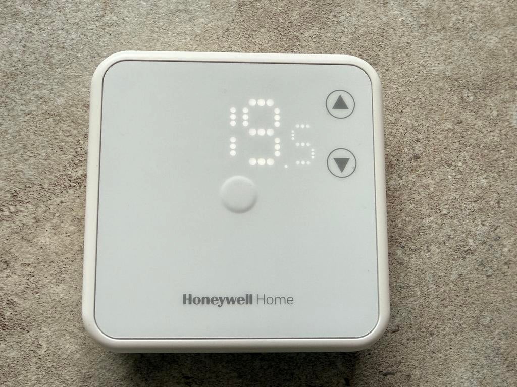 Honeywell home thermostaat, Ophalen, Zo goed als nieuw