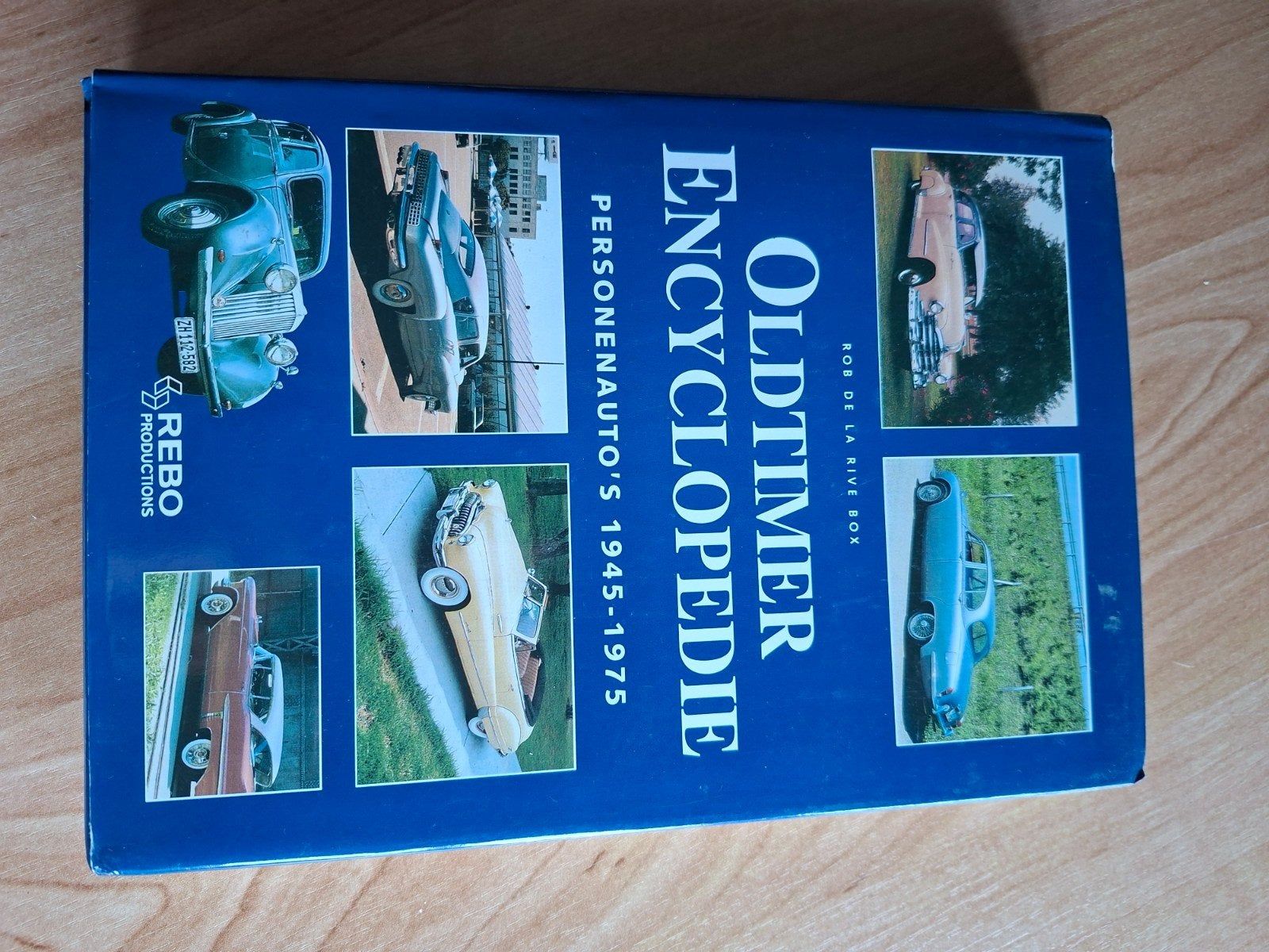 Oldtimer Encyclopedie Personenauto's 1945-1975, Boeken, Ophalen of Verzenden, Gelezen, Algemeen, Rob de la Rive Box