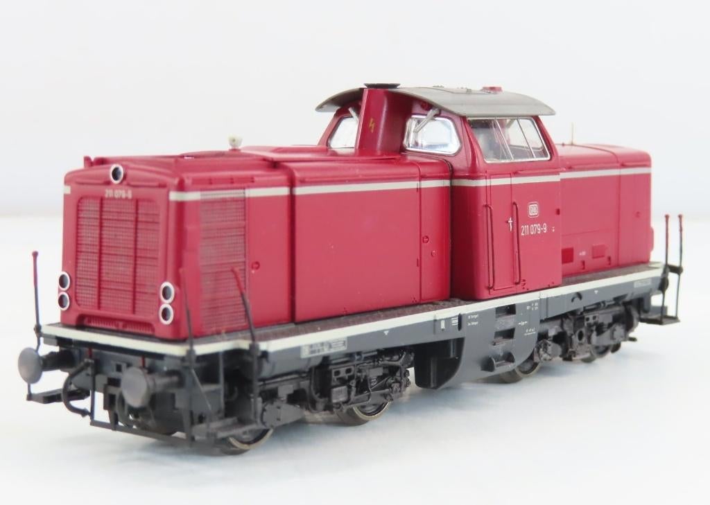 Roco H0 43808 - Diesel locomotief  BR 211 van de DB, Ophalen of Verzenden, Zo goed als nieuw, Roco, Analoog