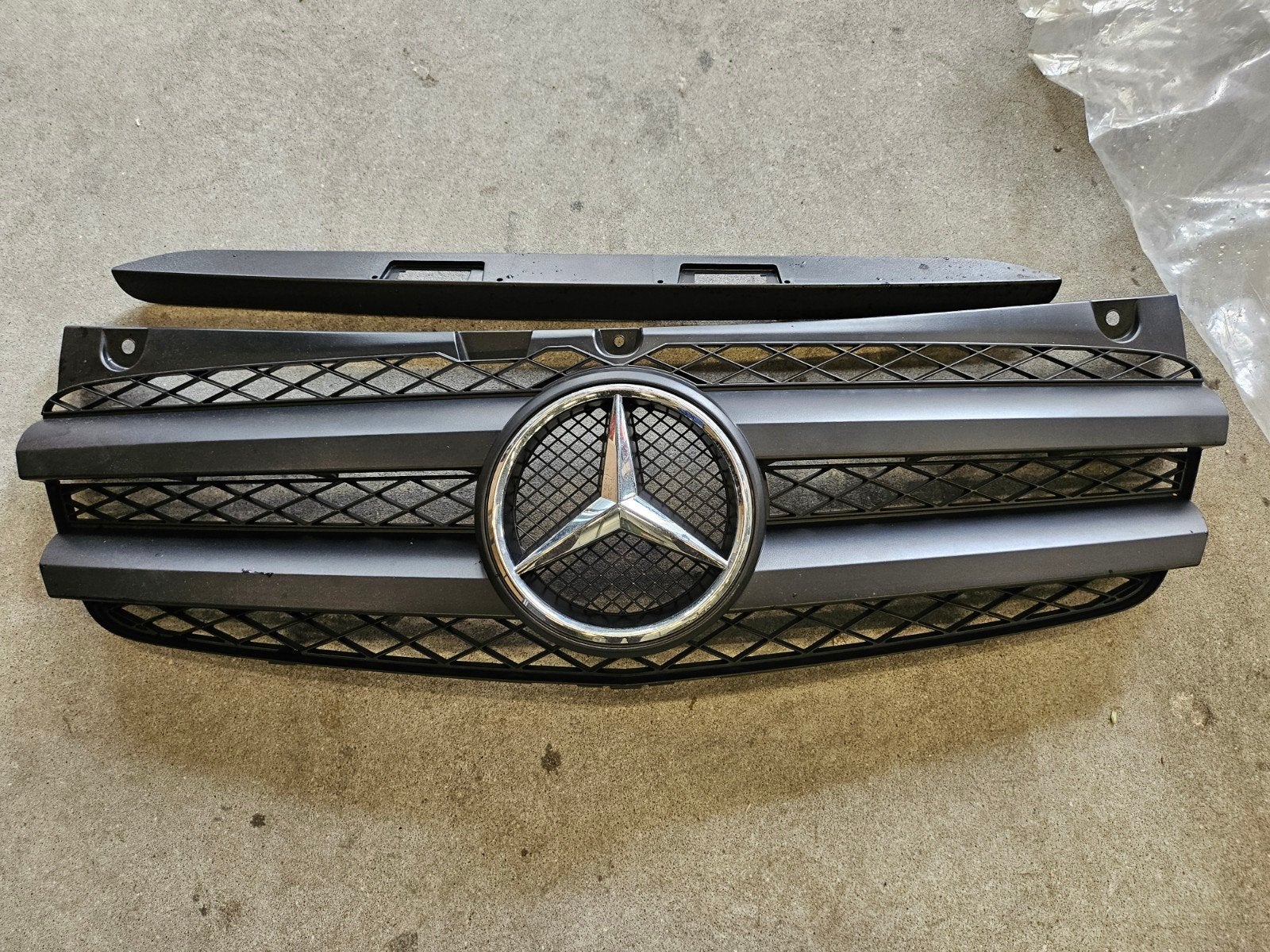 Mercedes-Benz Vito grill W639, Auto-onderdelen, Ophalen, Nieuw, Mercedes-Benz