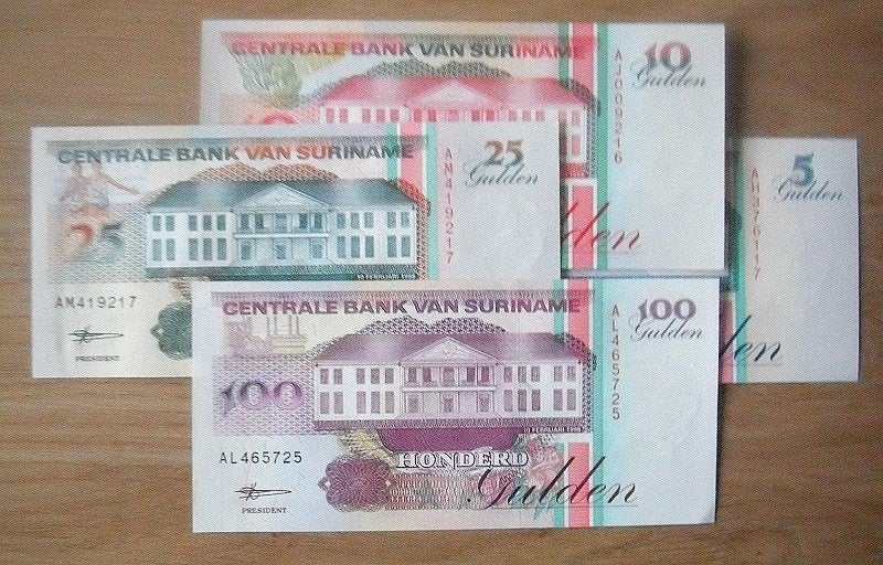 Suriname 1996/1998, 4 Bankbiljetten 5 t/m 100 gulden (UNC), Verzenden, Zuid-Amerika, Setje