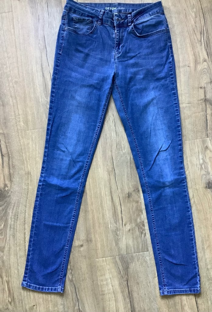 Dames spijkerbroek mt 38, Kleding | Dames, Blauw, Ophalen of Verzenden, Zo goed als nieuw, W30 - W32 (confectie 38/40)