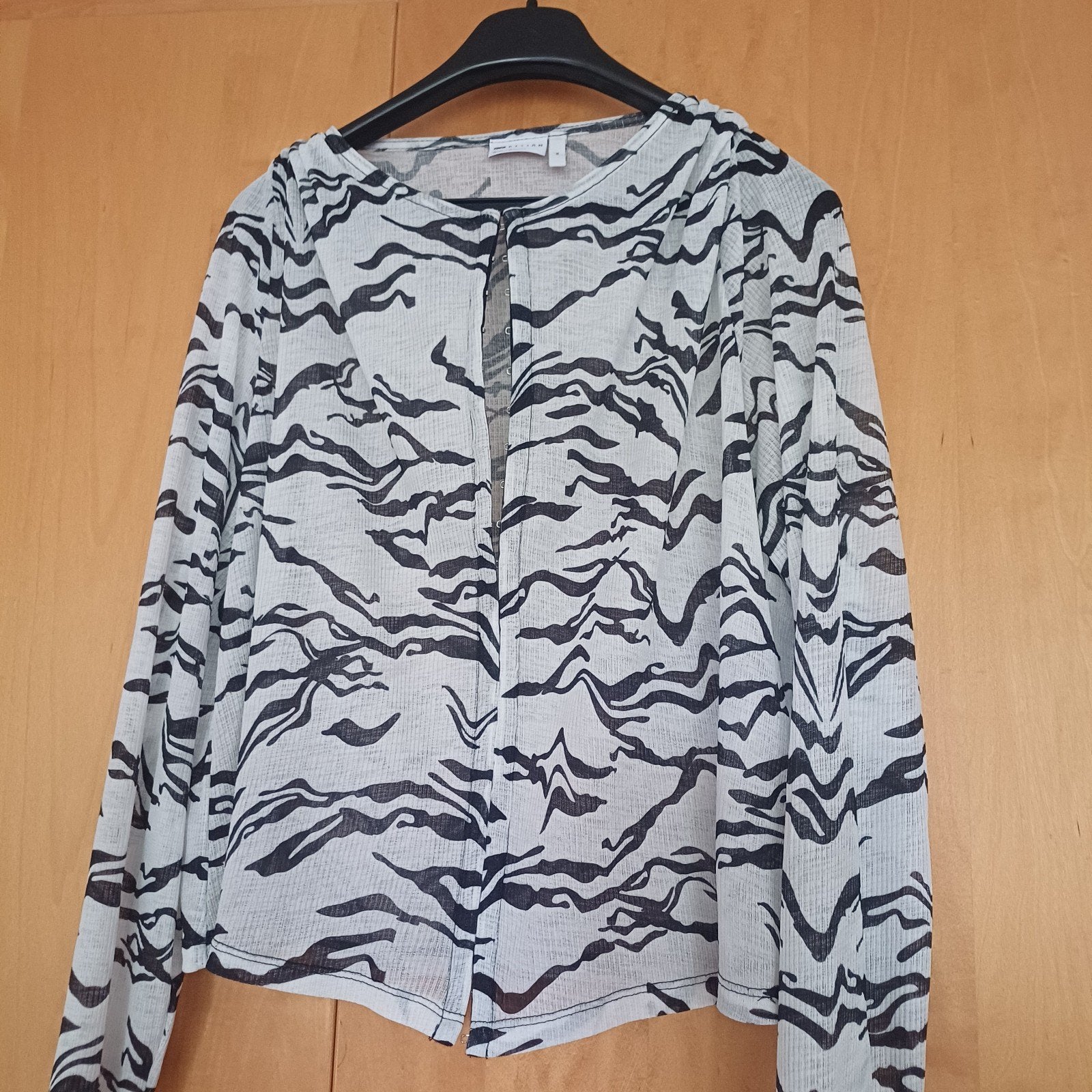 Lichtgewicht vest met zebraprint maat xl, Wit, Maat 42/44 (L), Nieuw, Ophalen of Verzenden