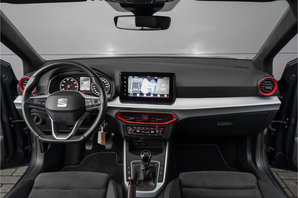 SEAT Arona 1.0 TSI FR Business Intense Plus LED Camera Comfo, 12 maanden, Gebruikt, Automatische klimaatregeling, 610 kg
