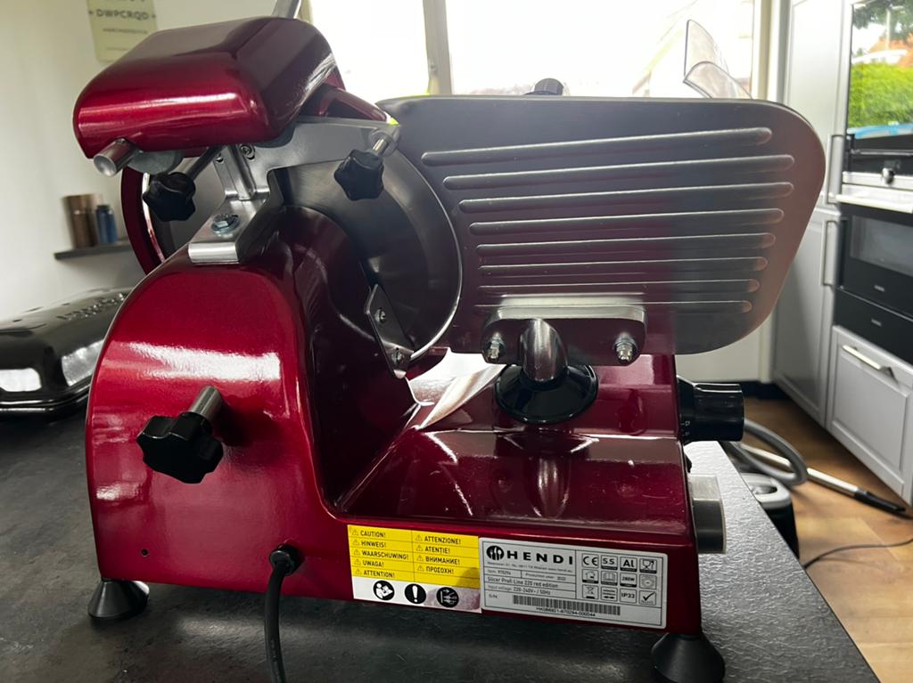 Hendi snijmachine, Slicer Profi Line rood, Ophalen, Hendi, Zo goed als nieuw, Metaal
