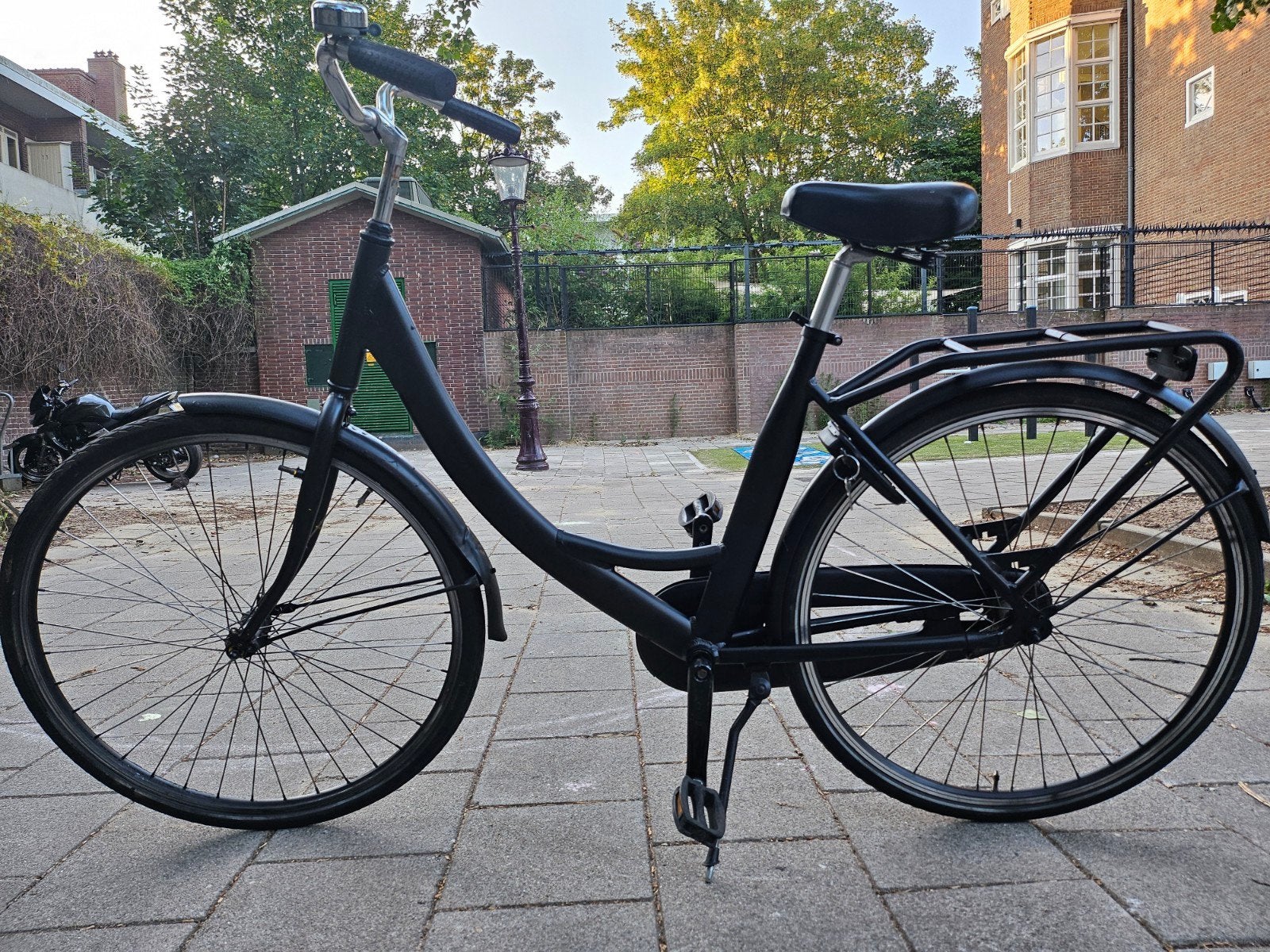 Stad omafiets 28inch met slot, Fietsen en Brommers, Fietsen | Dames | Omafietsen, 53 tot 56 cm, Ophalen of Verzenden, Gebruikt