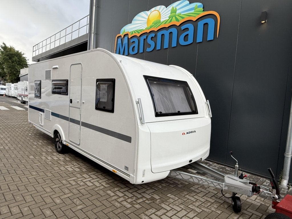 Adria Altea 552 PK NIEUW BINNEN, Overige typen, Adria, Schokbreker, Tot en met 6