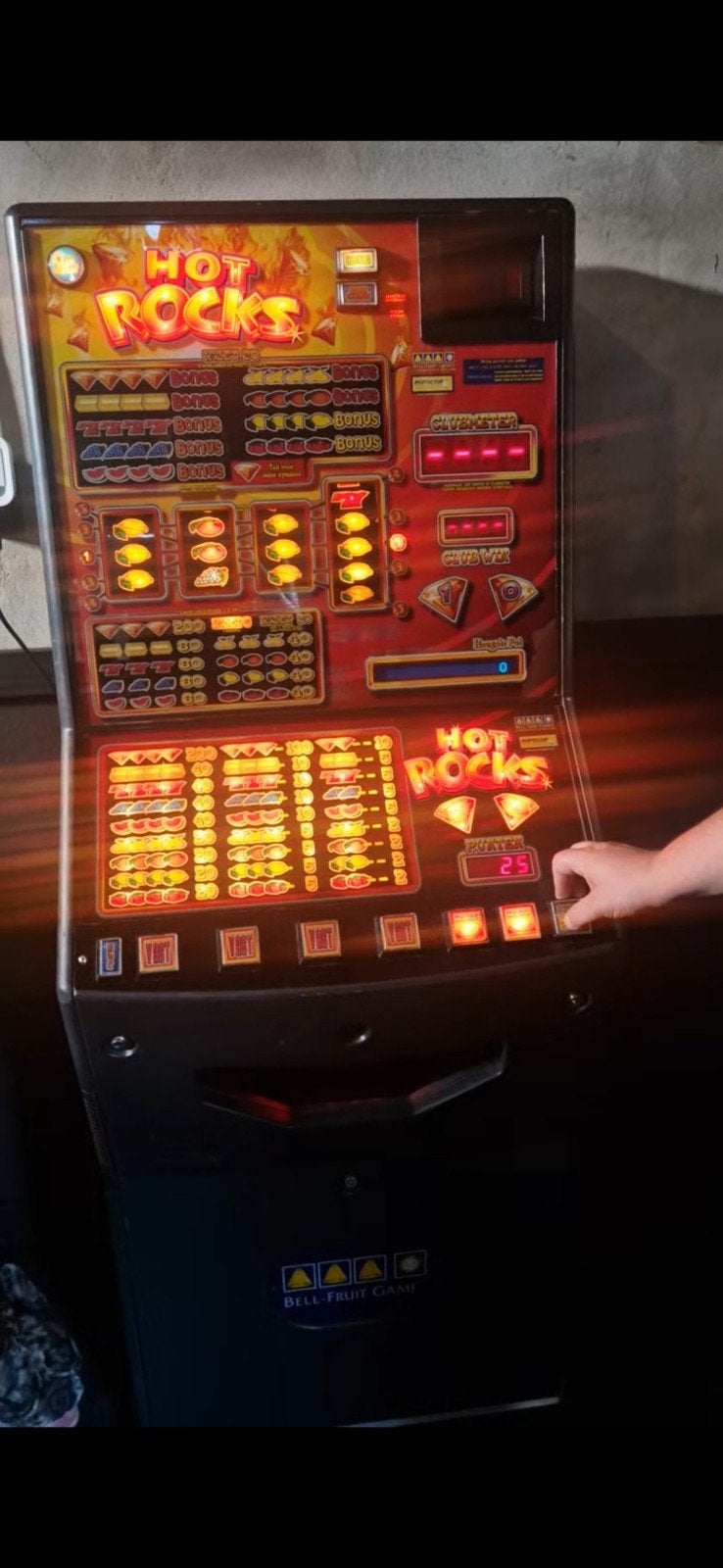 Gokkast Hot Rocks - Betaald en Gratis Spelen, Euro, Ophalen, Gebruikt
