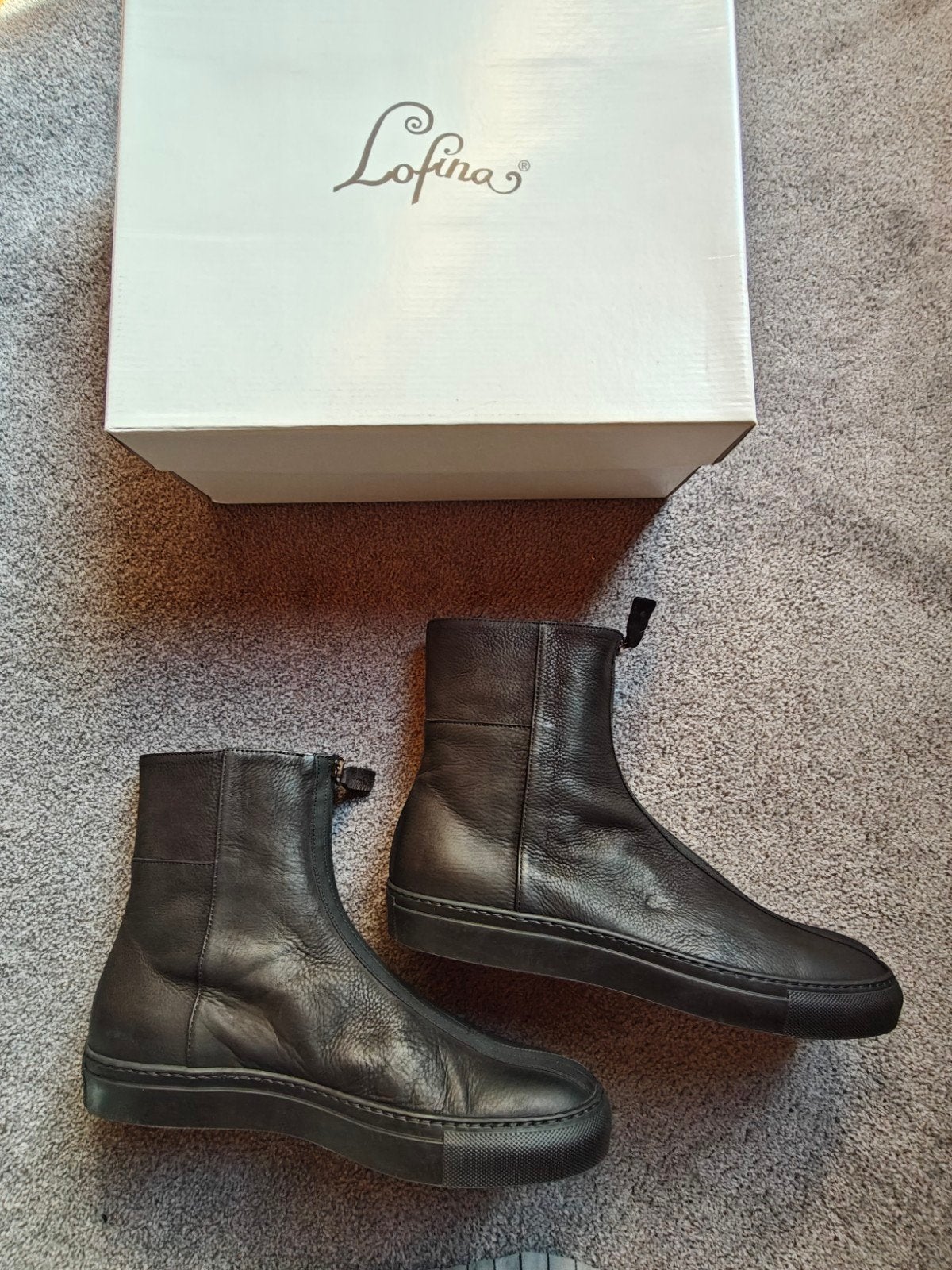 Nieuwe zwarte Lofina laarsjes met ritssluiting, maat 42,5, Kleding | Dames, Verzenden, Nieuw, Zwart